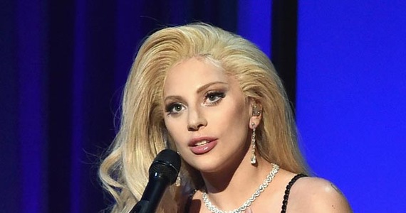 অবশেষে চীনে নিষিদ্ধ হবেন পপ তারকা লেডি গাগা