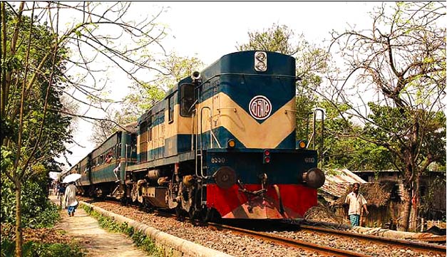 আসন্ন ঈদে রেল চলাচল স্বাভাবিক ।। কোন সিডিউল বিপর্যয় নেই