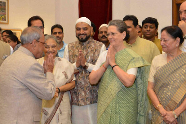 ভারতে রাষ্ট্রপতির বাসভবনে ইফতার পার্টি।।