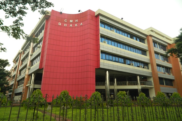 সিএমএইচে নিহতদের মরদেহ।।