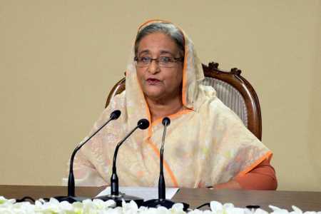 গুলশান জঙ্গী হামলায় নিহতদের প্রতি প্রধানমন্ত্রীর শ্রদ্ধা নিবেদন।।