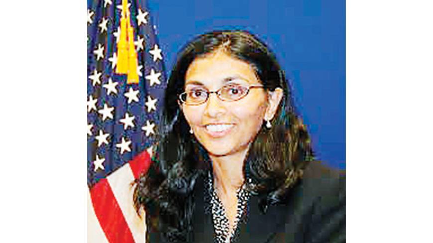 গুলশান ক্যাফেতে সন্ত্রাসী হামলার পর আগামীকাল ঢাকা আসছেন মার্কিন মন্ত্রী নিশা দেশাই ।।