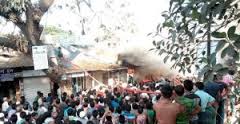 মুক্তাগাছায় ৫ টি দোকান আগুনে ভস্মীভূত।।