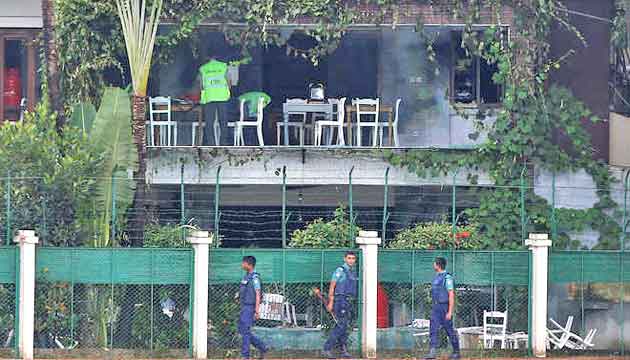 গুলশান কাফের মাস্টারমাইন্ড ভারতে গা ঢাকা দিয়েছে ...