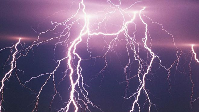 সিলেটের বিশ্বনাথে বজ্রপাতে স্কুলছাত্রসহ দুইজনের মৃত্যু।।   