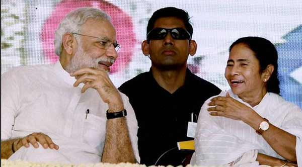 নদী সমস্যা নিয়ে প্রধানমন্ত্রী নরেন্দ্র মোদির সঙ্গে পশ্চিমবঙ্গের মুখ্যমন্ত্রী মমতা ব্যানার্জি বৈঠক।।   