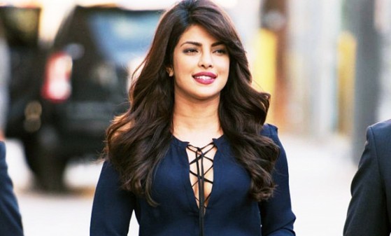 দাদা সাহেব ফালকে পুরষ্কার পাচ্ছেন বলিউড অভিনেত্রী প্রিয়াঙ্কা চোপড়া।।   