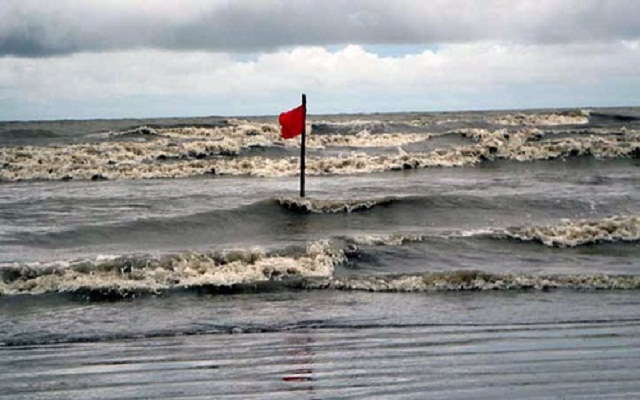 ঘূর্ণিঝড় মোরায় উপকূলীয় অঞ্চলে জারি থাকবে বিপৎসংকেত।।   