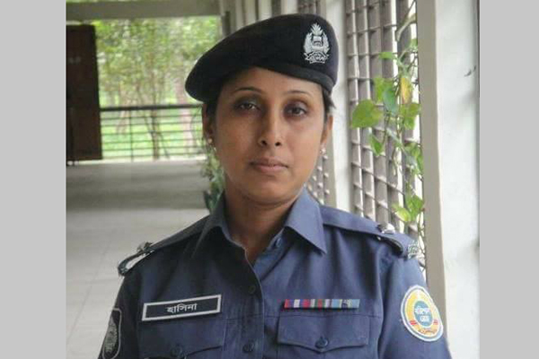 রাজবাড়ীর বালিয়াকান্দি থানায় ওসি হিসাবে যোগ দিয়েছেন হাসিনা বেগম (পিপিএম)।।   