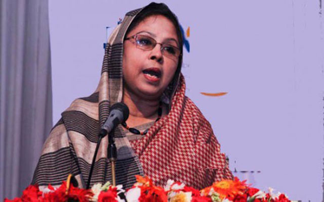 শিশুর নিরাপদ জন্ম ও পরিচর্যায় বাবা-মাকে প্রশিক্ষণ দেয়া হবে ।। প্রতিমন্ত্রী মেহের আফরোজ চুমকি   