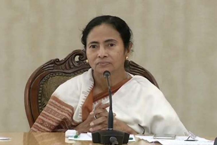 পশ্চিমবাংলা সরকারের সাথে যে টক্কর দেবে,সে চুরমার হয়ে যাবে ।। পশ্চিমবঙ্গের মুখ্যমন্ত্রী মমতা ব্যানার্জি   