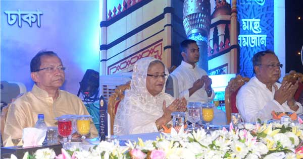 বিচারপতি ও কূটনীতিকদের সম্মানে প্রধানমন্ত্রী শেখ হাসিনা ইফতার।।   