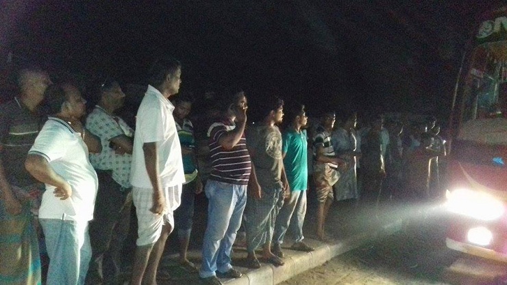 রাজশাহীতে থানার ভেতর আওয়ামী লীগ নেতাকে পিটুনি, সড়ক অবরোধ।।   