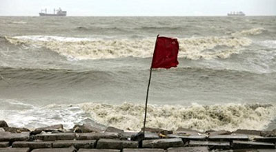 বঙ্গোপসাগরে লঘুচাপ আরও ঘণীভূত, সমুদ্রবন্দরে ৩ নম্বর সংকেত।।