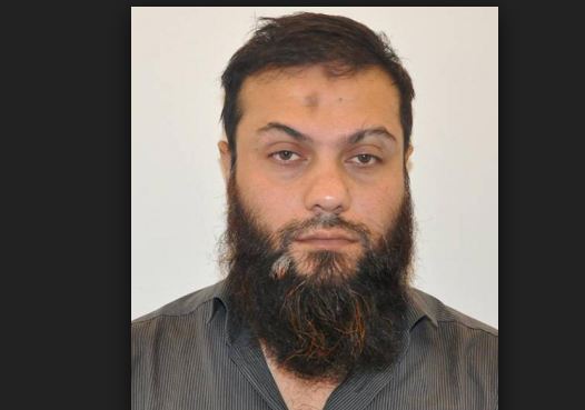 জঙ্গিবাদে পৃষ্ঠপোষকতার অভিযোগে নারায়ণগঞ্জের গার্মেন্টস মালিক ইমরান আহমেদ গ্রেপ্তার।।   