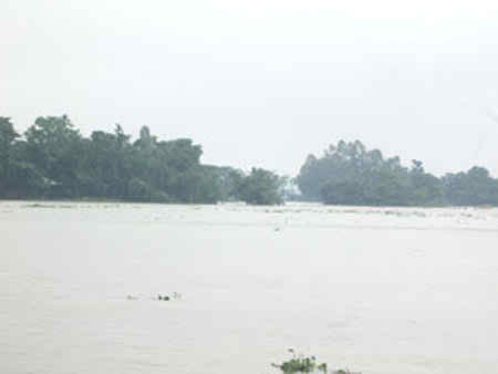 ব্রহ্মপুত্র ও যমুনার পানি বাড়ছে আর কমছে সুরমা ও কুশিয়ারার পানি   
