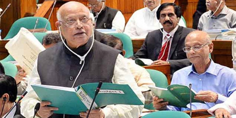 মূল্যস্ফীতি নির্ধারণ করা হয়েছে ৫ দশমিক ৬ শতাংশ।।জাতীয় সংসদে অর্থমন্ত্রী   