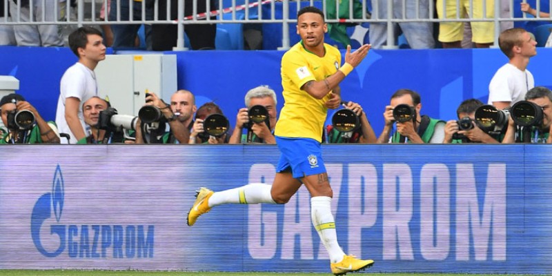 নেইমার অসাধারন নৈপুণ্যে কোয়ার্টার ফাইনালে ব্রাজিল।।