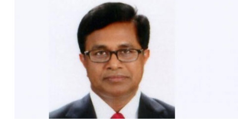 কাজে যোগ দিয়েছেন দুদকের নতুন কমিশনার ড. মোজাম্মেল হক খান ।।