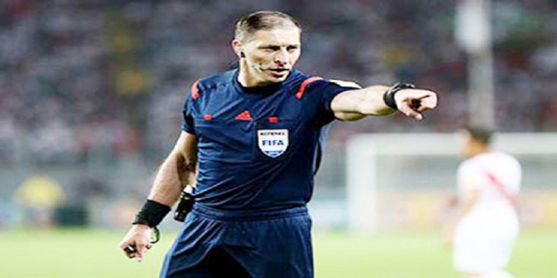 বিশ্বকাপ ফুটবলের ফাইনাল ম্যাচে আর্জেন্টাইন রেফারি।।