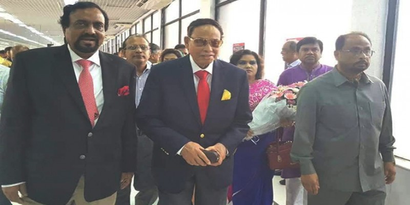 ভারত সফর শেষে দেশে ফিরেছেন হুসেইন মুহম্মদ এরশাদ