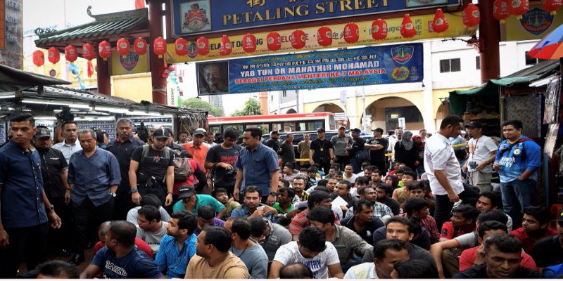 মালয়েশিয়ায় বাংলাদেশিসহ ১৫৭ অবৈধ অভিবাসী আটক।।