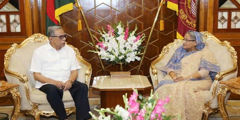 রাষ্ট্রপতির সঙ্গে প্রধানমন্ত্রীর সৌজন্য সাক্ষাৎ।।