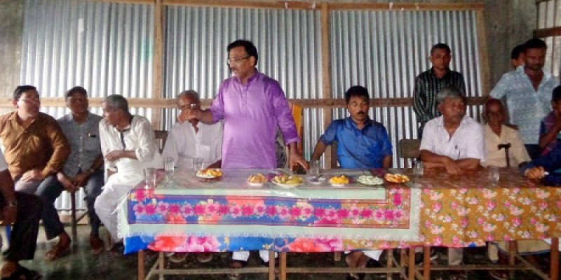 জামালগঞ্জে হাওরাঞ্চলে এমপি রতনের উঠান বৈঠক