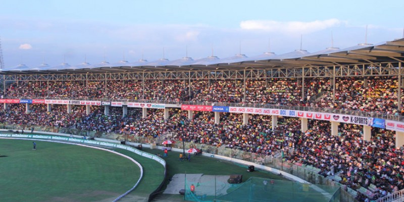 বাংলাদেশ-জিম্বাবুয়ে ক্রিকেট ম্যাচ॥সিলেট স্টেডিয়ামের বাইরে থেকে ৯ জুয়াড়ি আটক