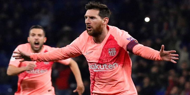 ফুটবল॥মেসির জোড়া গোলে বড় জয় পেল বার্সেলোনা   