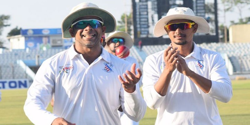 ক্রিকেটে উত্তরাঞ্চলকে বিশাল ব্যবধানে হারিয়ে বিসিএলের শিরোপা জিতলো দক্ষিণাঞ্চল॥   