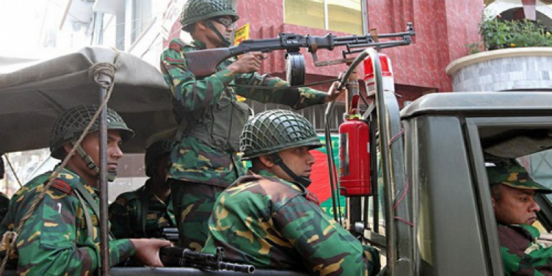 নির্বাচন উপলক্ষ্যে রাজধানীতে সেনাবাহিনীর টহল ও তল্লাশি অভিযান শুরু।