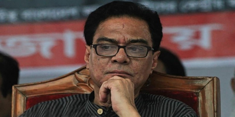 চিরনিদ্রায় শায়িত সৈয়দ আশরাফুল ইসলাম।।   