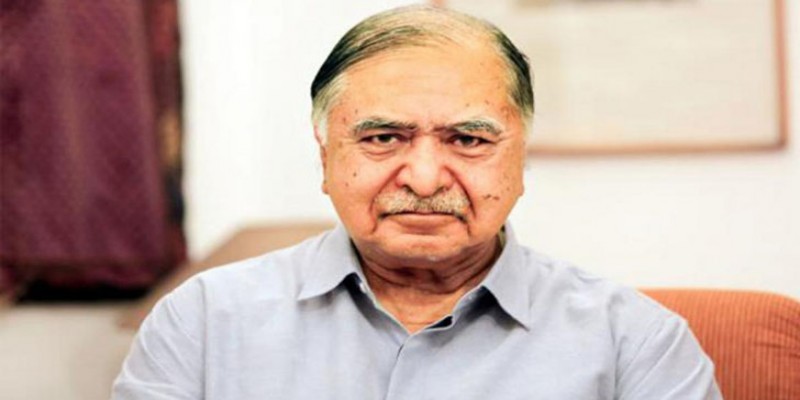 আজ রাতে দেশে ফিরছেন ঐক্যফ্রন্টের শীর্ষ নেতা ড. কামাল॥