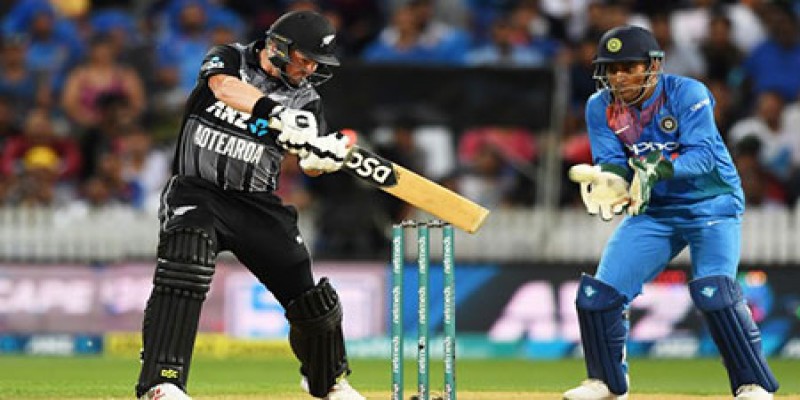 ক্রিকেট।।রুদ্ধশ্বাস ম্যাচে ভারতকে ৪ রানে হারাল নিউজিল্যান্ড   