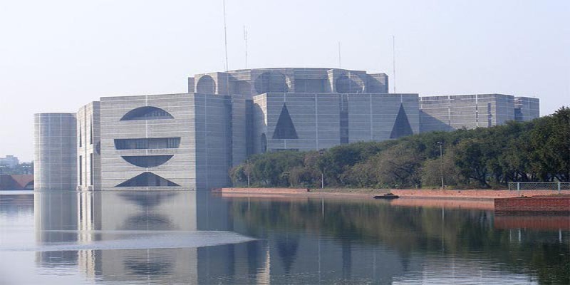 একাদশ জাতীয় সংসদের সংরক্ষিত নারী আসনের সব প্রার্থীই বৈধ।।   