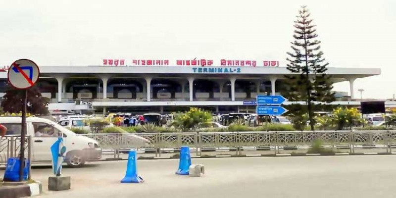 শাহজালাল বিমানবন্দরে ভিভিআইপি ও ভিআইপি লাউঞ্জে যাত্রীদের সঙ্গে দু’জনের বেশি প্রবেশ নয়॥