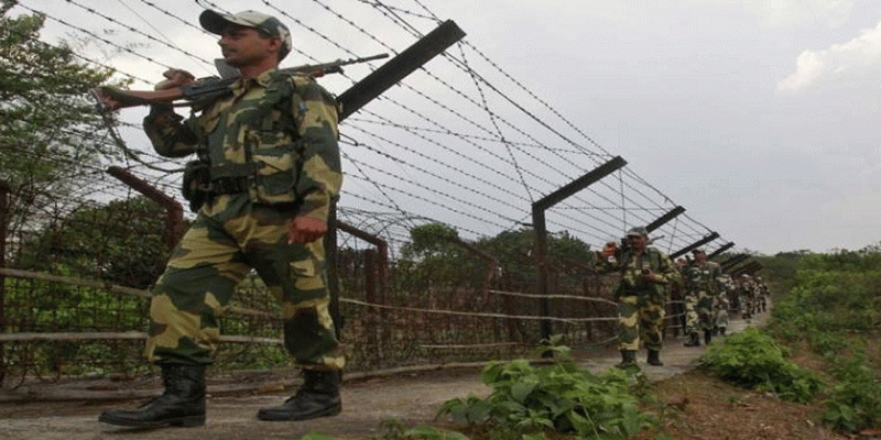বাংলাদেশ সীমান্তে কড়া সতর্কতা জারি করলো বিএসএফ॥   