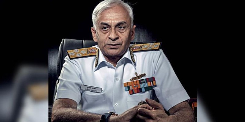 জলপথকে হাতিয়ার করে জঙ্গি হামলা চালাতে পারে পাকিস্তান॥ভারতীয় নৌসেনা প্রধান
