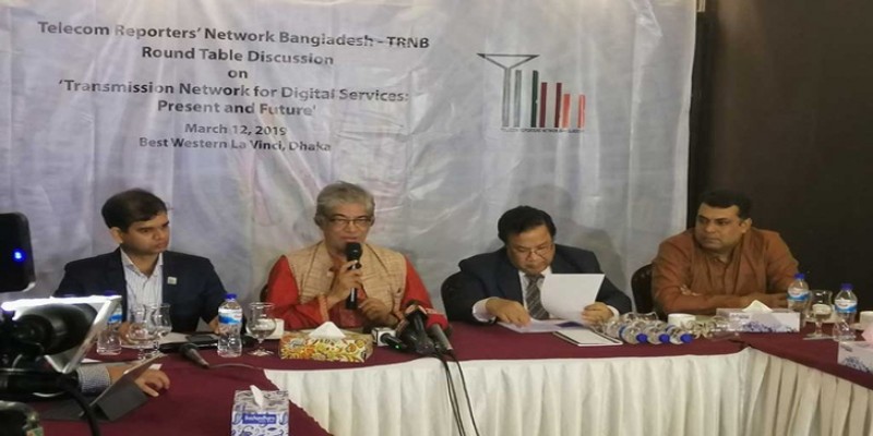 ইন্টারনেটের দাম কমাতে ভর্তুকি দেবে সরকার॥ মন্ত্রী মোস্তাফা জব্বার
