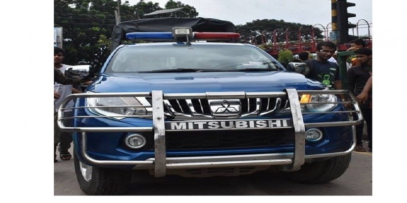 ৩৪ কোটি টাকা মুল্যের ৭৪টি গাড়ি পাচ্ছে পুলিশ॥