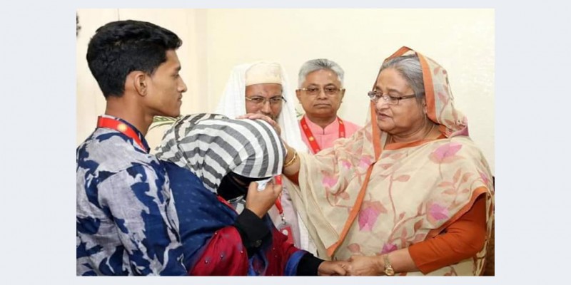 নুসরাতের হত্যাকারীরা রেহাই পাবে না॥ পরিবারকে সমবেদনা জানালেন প্রধানমন্ত্রী   