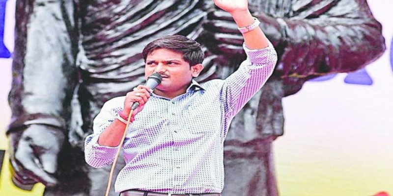 নিজের খাসতালুকেই কংগ্রেসকে ভয় পাচ্ছেন প্রধানমন্ত্রী নরেন্দ্র মোদী॥