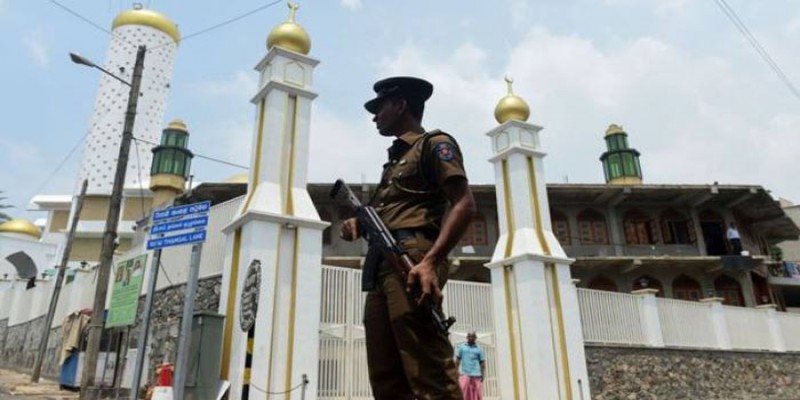 সন্ত্রাসী হামলার ঘটনায় ফের শ্রীলঙ্কার রাজনৈতিক সংকট ঘনিভূত হতে পারে॥
