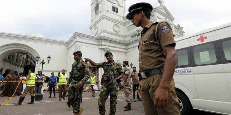 আবারও কেপে উঠল দ্বীপরাষ্ট্র শ্রীলঙ্কা॥আদালতের পাশে বোমা বিস্ফোরণ