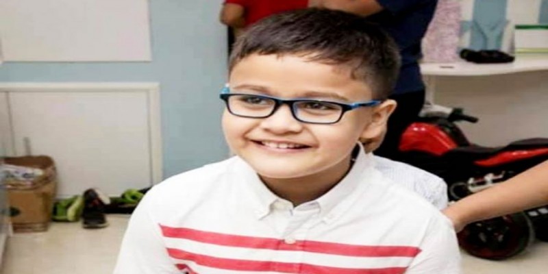 বনানীতে জায়ানের রুহের মাগফিরাত কামনায় মিলাদ অনুষ্ঠিত    