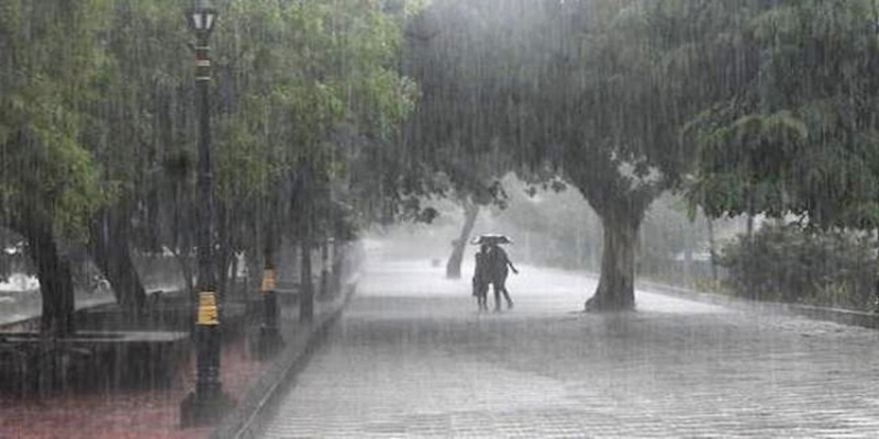 সারাদেশের তাপমাত্রা কমবে আজ থেকে , বৃষ্টির সম্ভাবনা॥