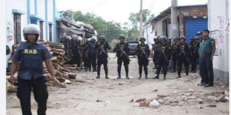 ‘জঙ্গিদের একজন ভ্যানচালক, অন্যজন চাকরিজীবী’॥ কর্নেল জাহাঙ্গীর