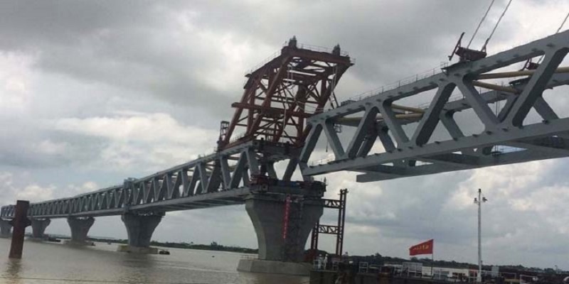 ঘূর্ণিঝড়ের আশঙ্কায় বৃহস্পতিবার বসছে না পদ্মাসেতুর স্প্যান॥