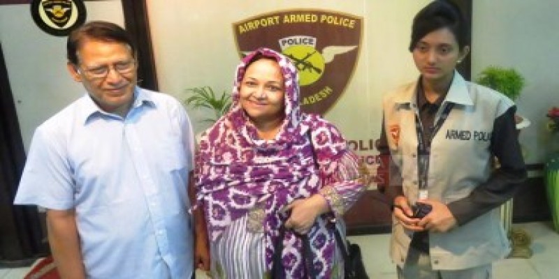 দুবাই পুলিশের সেবাকেও হার মানালো বিমান বন্দরে কর্মরত আর্মড পুলিশ॥